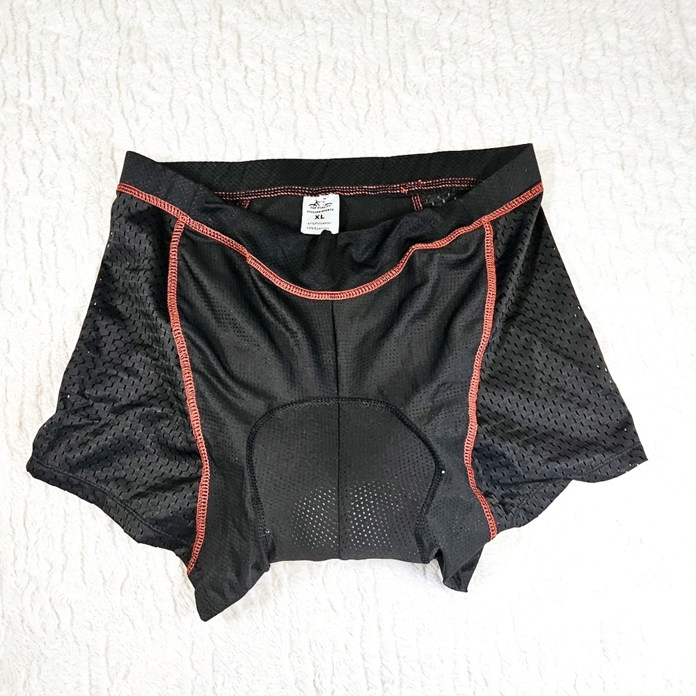 MTB Riding Shorts - Picture 2 of 12
